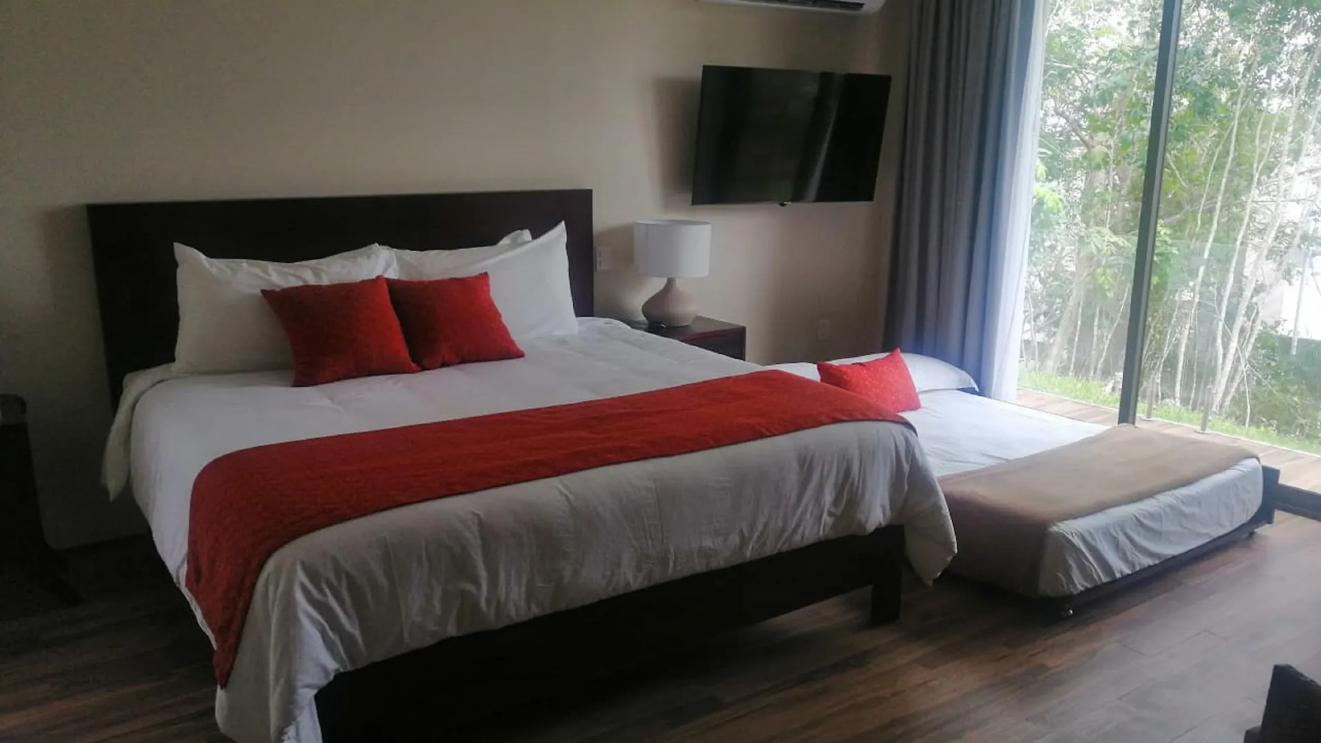 Mbh Maya Bacalar Hotel Boutique